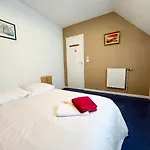 Lescalevintage- Balneo - Jardin - Proche Casa de hóspedes 3*
